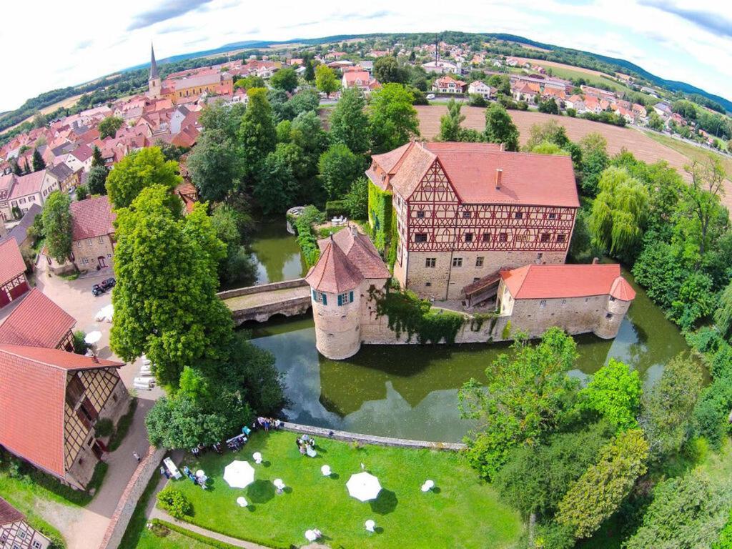 Pleasant Apartment In Unsleben Экстерьер фото